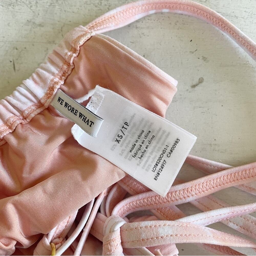 NWOT WeWoreWhat Leigh Dusty Light Pink Abstract Marble Bikini Top XS - Picture 6 of 6